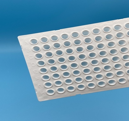 Il piatto buono di PCR 0.2ml 96 bianchi non ha fiancheggiato il piatto di PCR