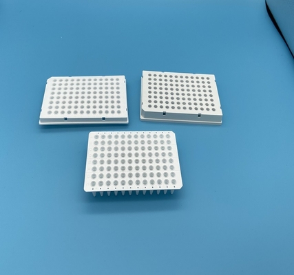 I semi hanno fiancheggiato la PCR del pozzo profondo placcano 0.2ml il piatto buono di PCR di PCR 96 bianchi